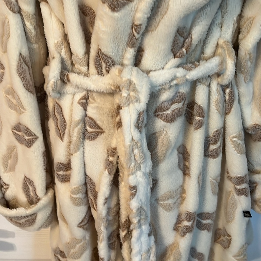 Women's Robe XL - Picture 3 of 8